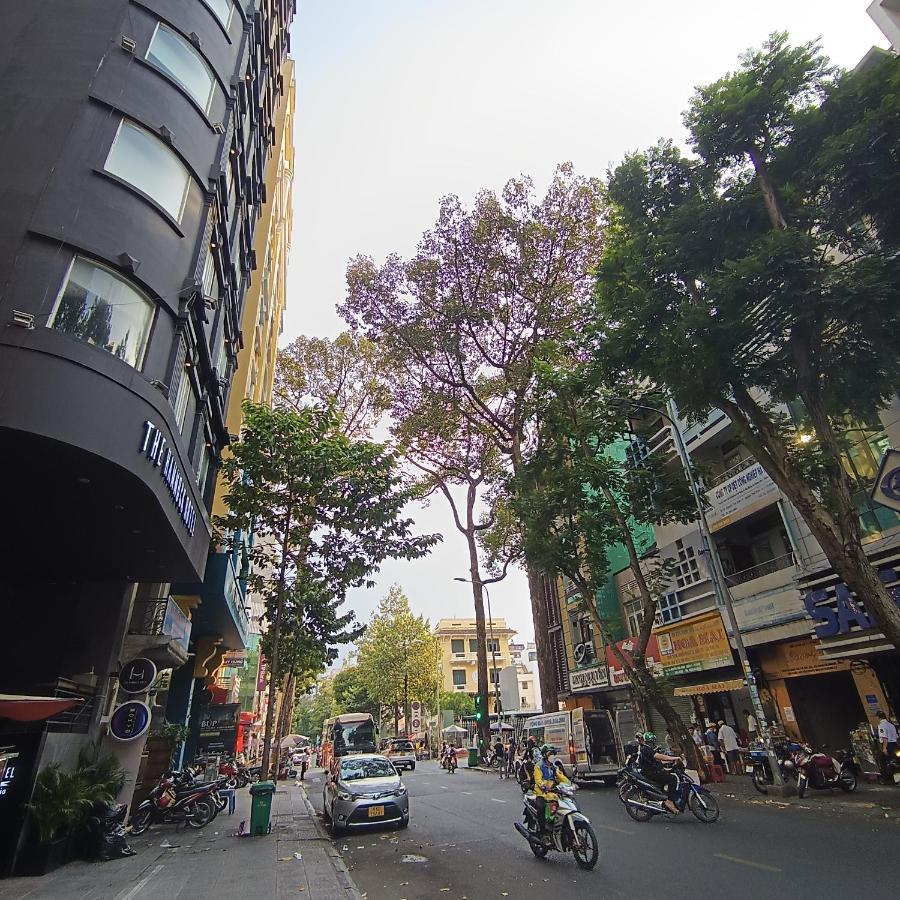 134 Lily's Colorful Private House In Center * TP. Hồ Chí Minh